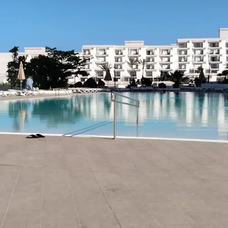 Luxurioese Mit Meerblick With Heated Pool In Playa Paraiso