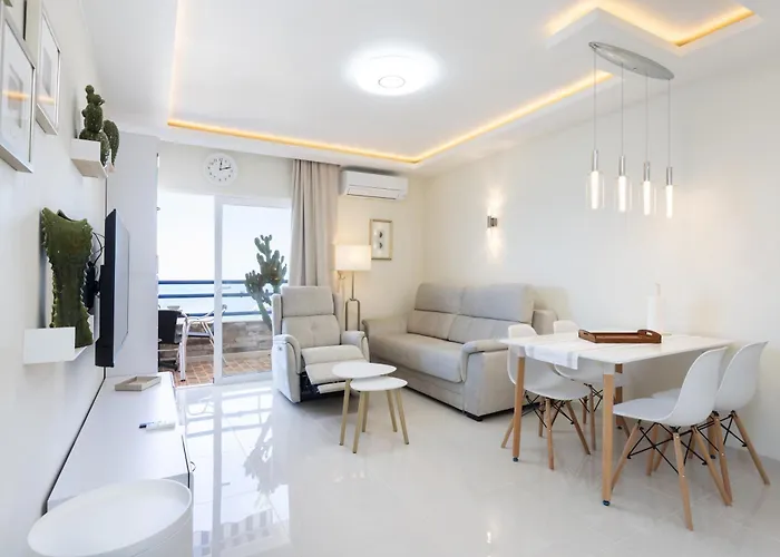 شقة Luxurioese Mit Meerblick In Playa Paraiso أذيخي